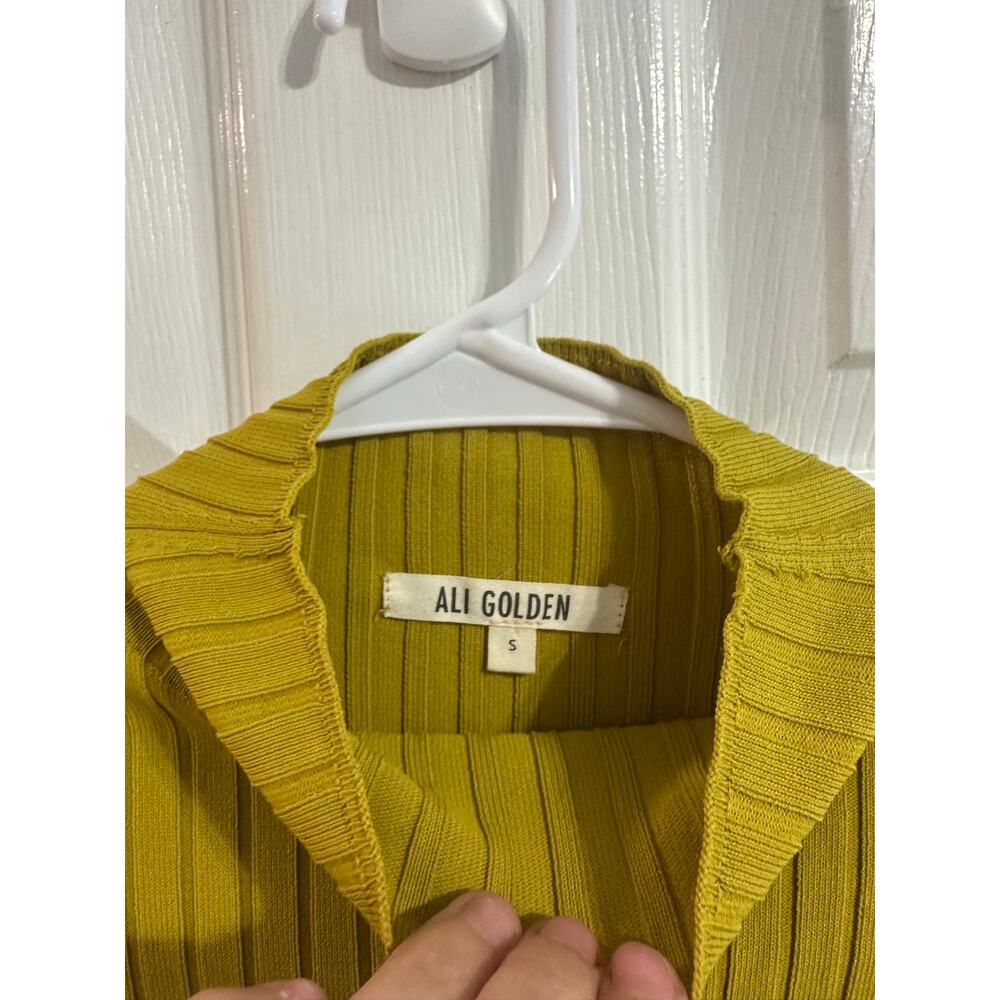 ALI GOLDEN Ribbed Mockneck Sweater Mustard Green Sz S Nice! - Picture 3 of 6